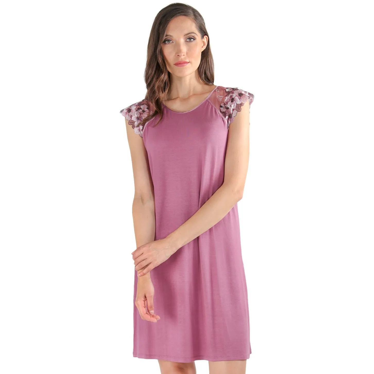 ENCHANTED ROMANCE EMBROIDERED NIGHTSHIRT CNS05244