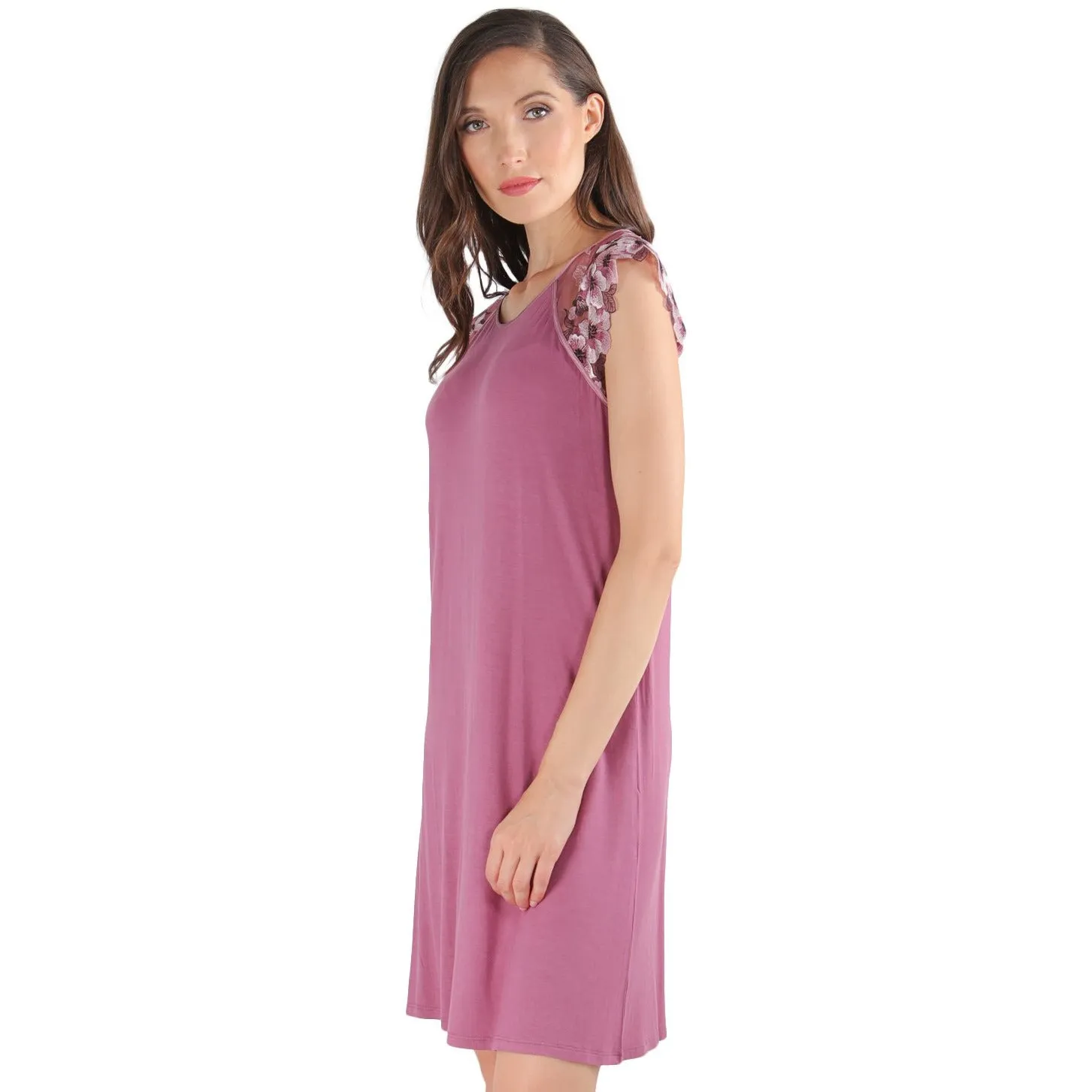 ENCHANTED ROMANCE EMBROIDERED NIGHTSHIRT CNS05244